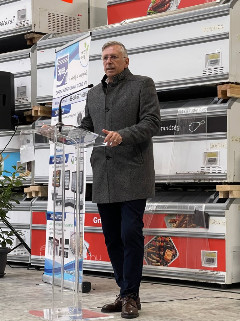 Ujabb_fejlesztes_az_Express Kft_nel_15